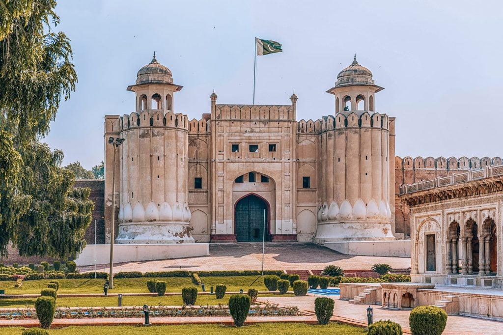 tourist points near lahore