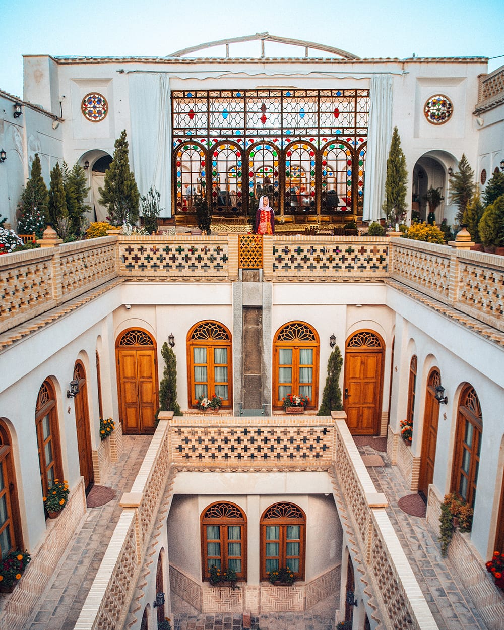 Ghasr Monshi Hotel iran