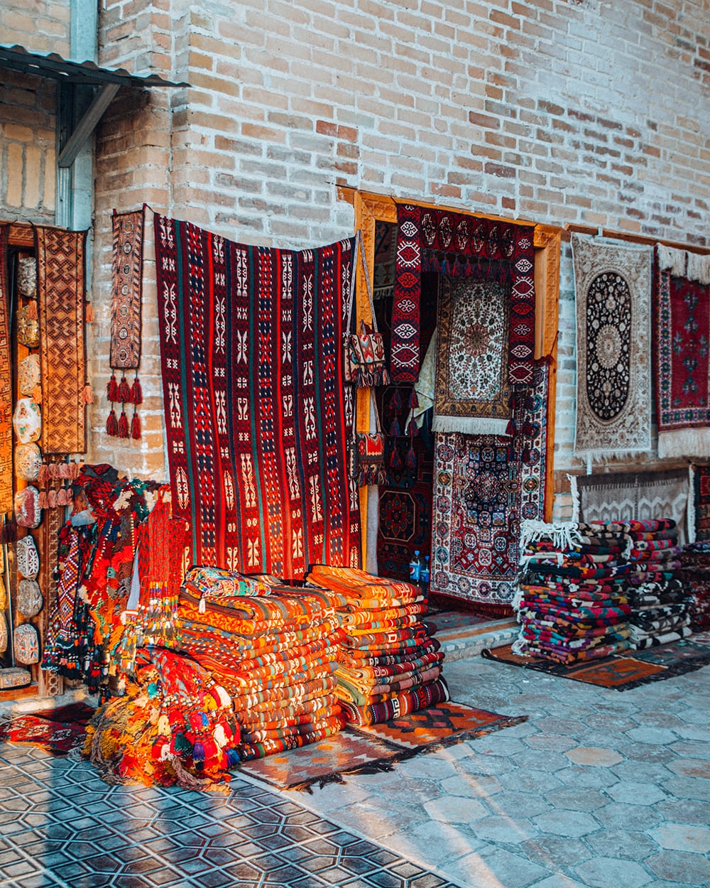 uzbekistan trading domes carpets souvenir shops