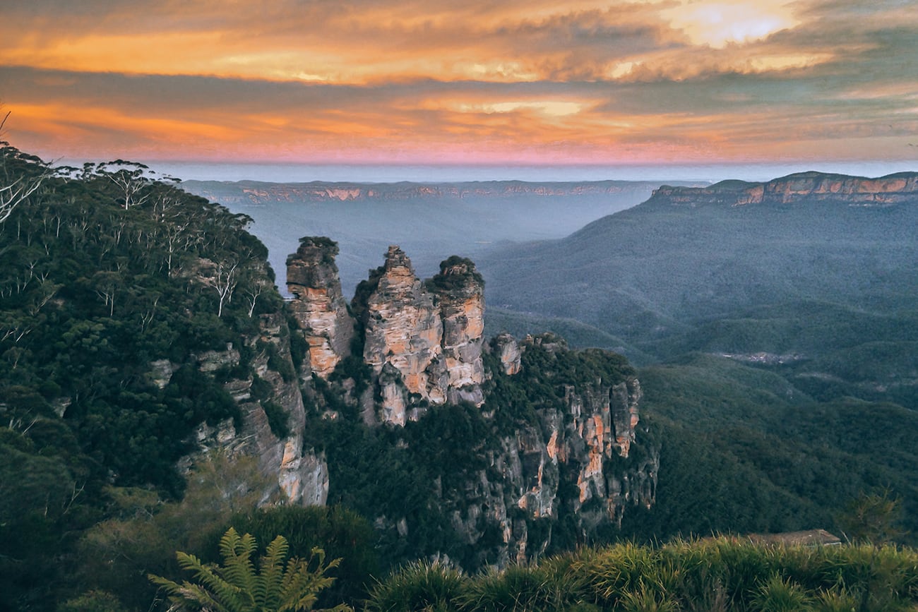 blue mountains during sunset in australia