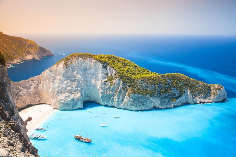 38 Epic Warm Places in December in Europe [Secret Spots!]