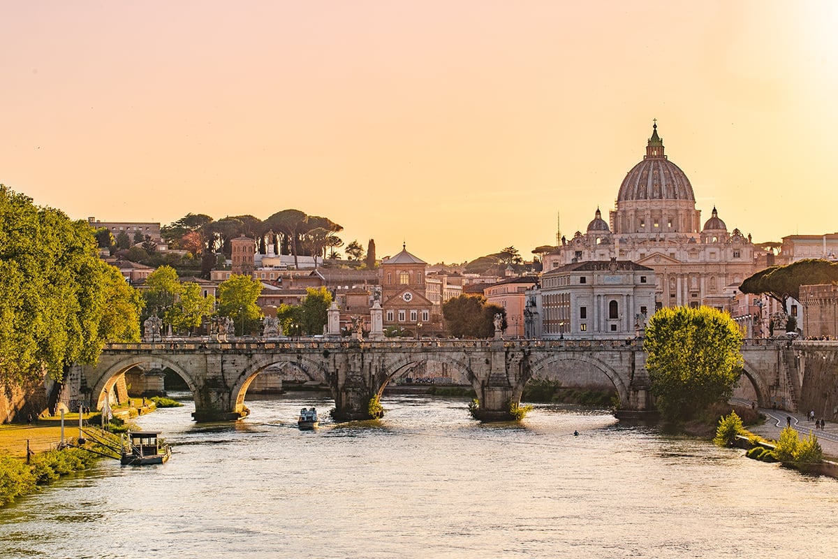 Sunset at Ponte Umberto I in Rome, Italy